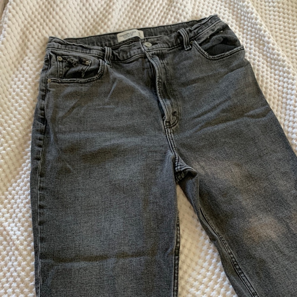Abercrombie & Fitch Ankle Straight, Ultra High Rise Jeans